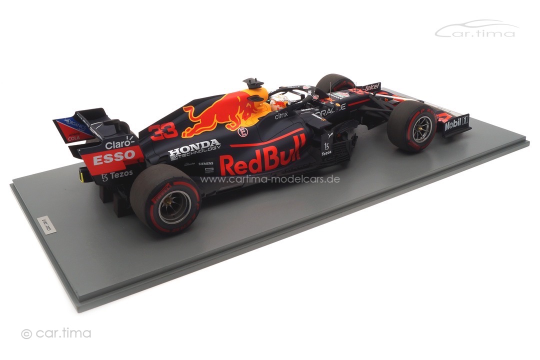 Red Bull Racing RB16B Winner GP Abu Dhabi 2021 Max Verstappen inkl. Vitrine Spark 1:12 12S032 Red Bull Racing RB16B Winner GP Abu Dhabi 2021 Max Verstappen inkl. Vitrine Spark 1:12 12S032