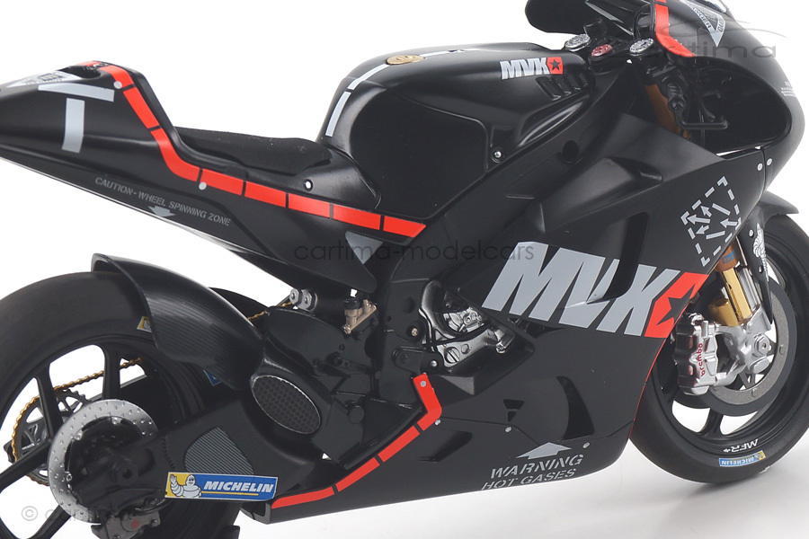 Yamaha YZR-M1 Valencia Test 2016 Maverick Vinales Minichamps 1:12 122163925 Yamaha YZR-M1 Valencia Test 2016 Maverick Vinales Minichamps 1:12 122163925