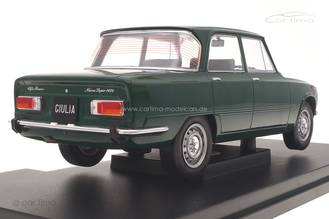 Alfa Romeo Giulia Nuova Super dunkelgrün MCG 1:18 MCG18309 Alfa Romeo Giulia Nuova Super dunkelgrün MCG 1:18 MCG18309