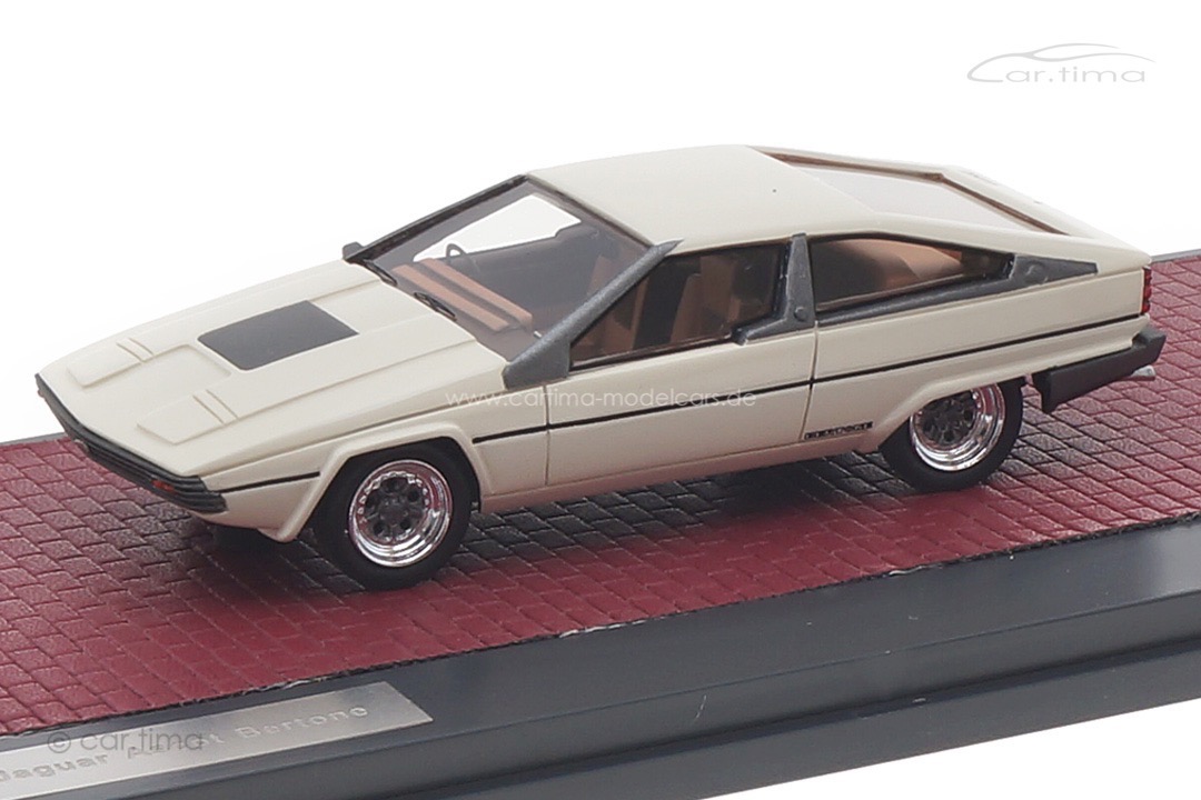 Jaguar Ascot Bertone 1977 weiß Matrix 1:43 MX41001-181