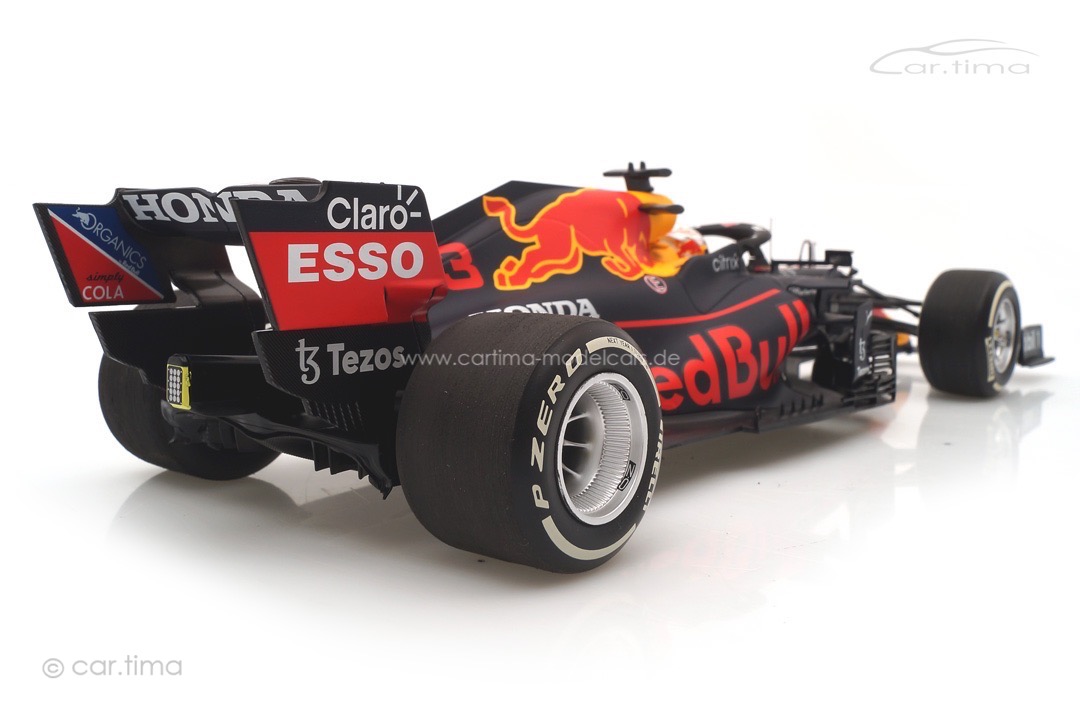 Red Bull Racing RB16B Winner GP Abu Dhabi 2021 Max Verstappen/pit board Minichamps 1:18 110212333