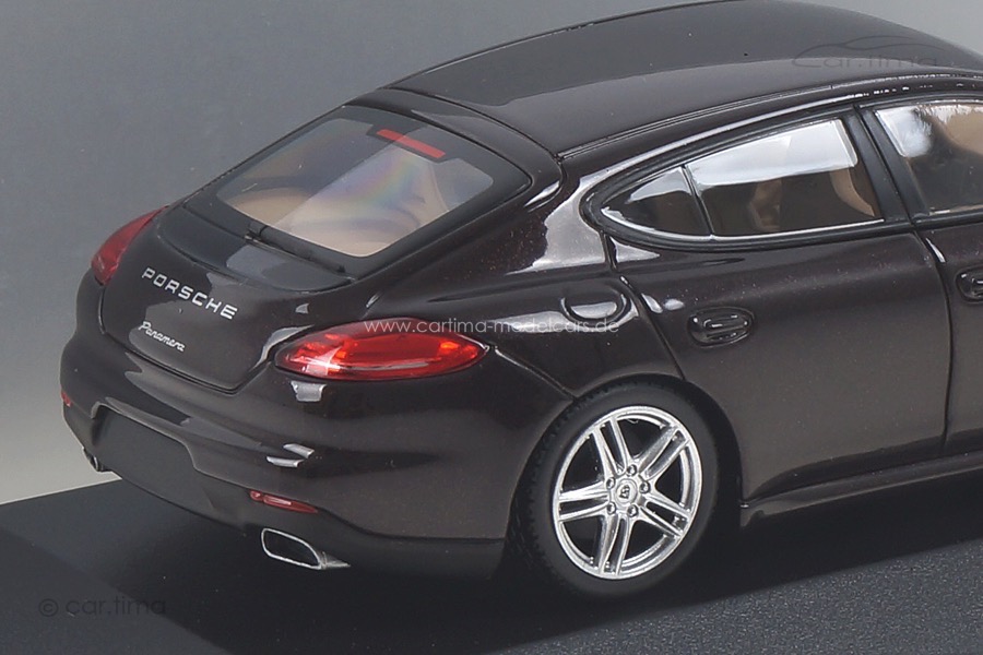 Porsche Panamera Gen. II Mahagoni Minichamps 1:43 WAP0203900E