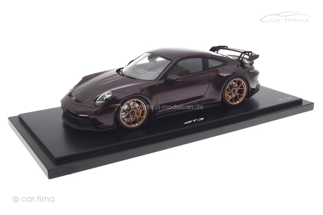 Porsche 911 (992) GT3 Amethyst met. Spark 1:18 WAP0211510NGTA