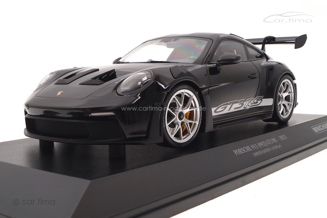 Porsche 911 (992) GT3 RS Schwarz Minichamps 1:18 155062231 Porsche 911 (992) GT3 RS Schwarz Minichamps 1:18 155062231