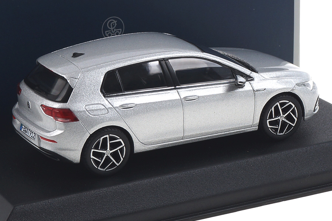 VW Volkswagen Golf 2020 silber Norev 1:43 840132 VW Volkswagen Golf 2020 silber Norev 1:43 840132
