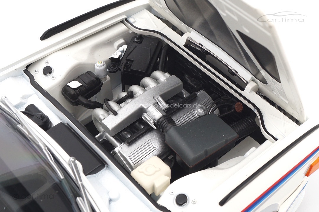 BMW 3.0 CSL E9 weiß/Dekor KK Scale 1:12 KKDC120232