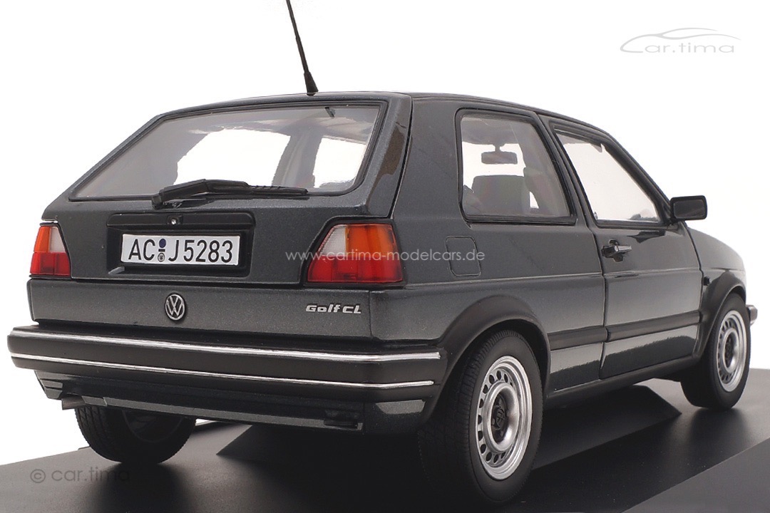 Volkswagen Golf CL grau met. (1988) Norev 1:18 188556