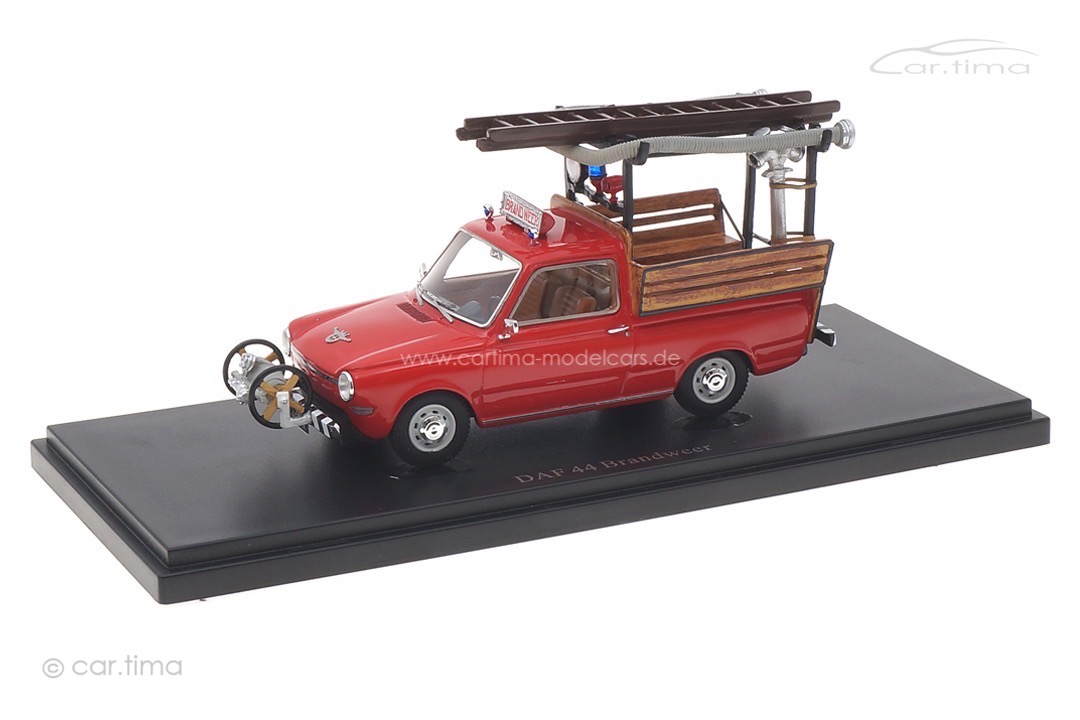 DAF 44 Brandweer 1971 rot autocult 1:43 12015 DAF 44 Brandweer 1971 rot autocult 1:43 12015