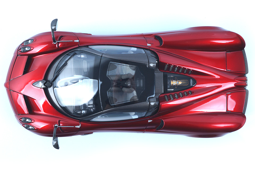 Pagani Huayra Roadster rot LCD Models 1:18 LCD18002RE