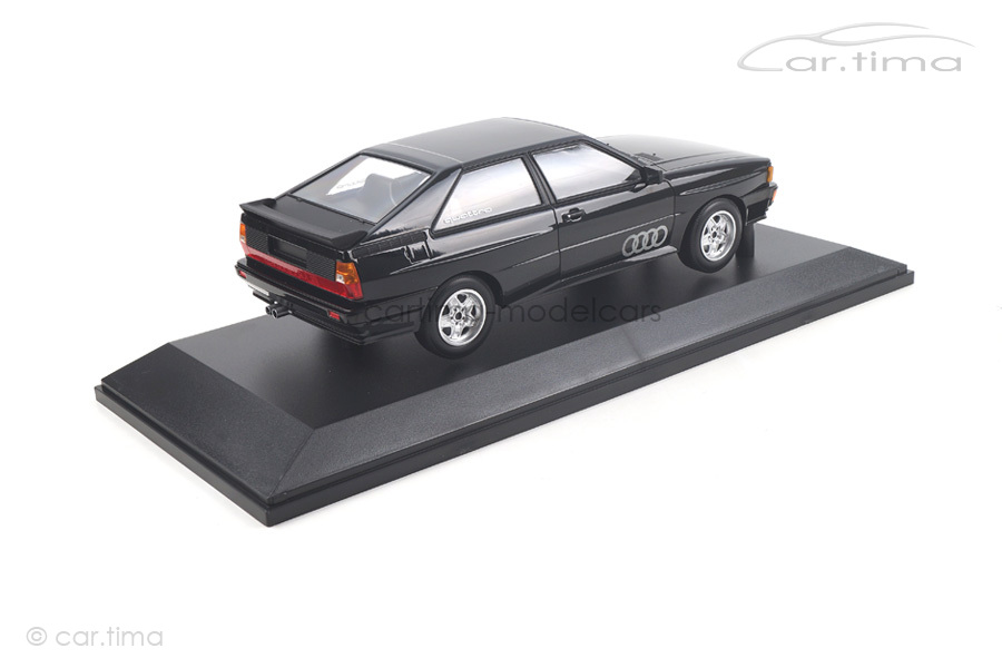 Audi Quattro 1980 schwarz Minichamps 1:18 155016121 Audi Quattro 1980 schwarz Minichamps 1:18 155016121