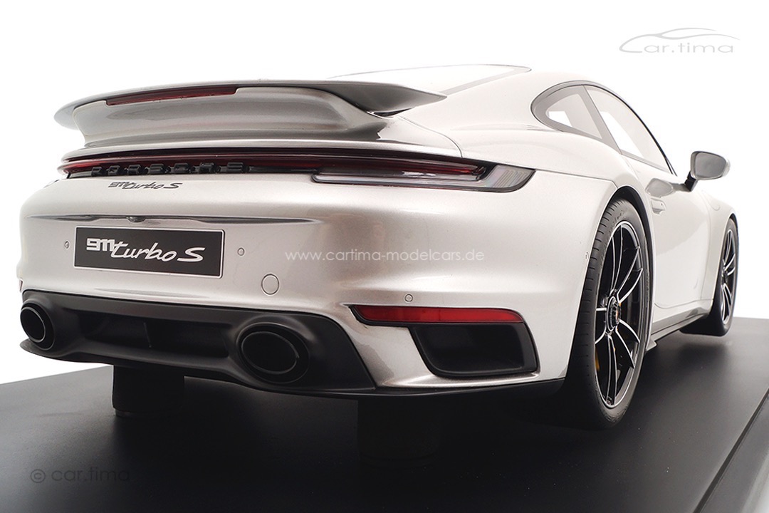 Porsche 911 (992) Turbo S GT-silber GT Spirit 1:8 GTS801801