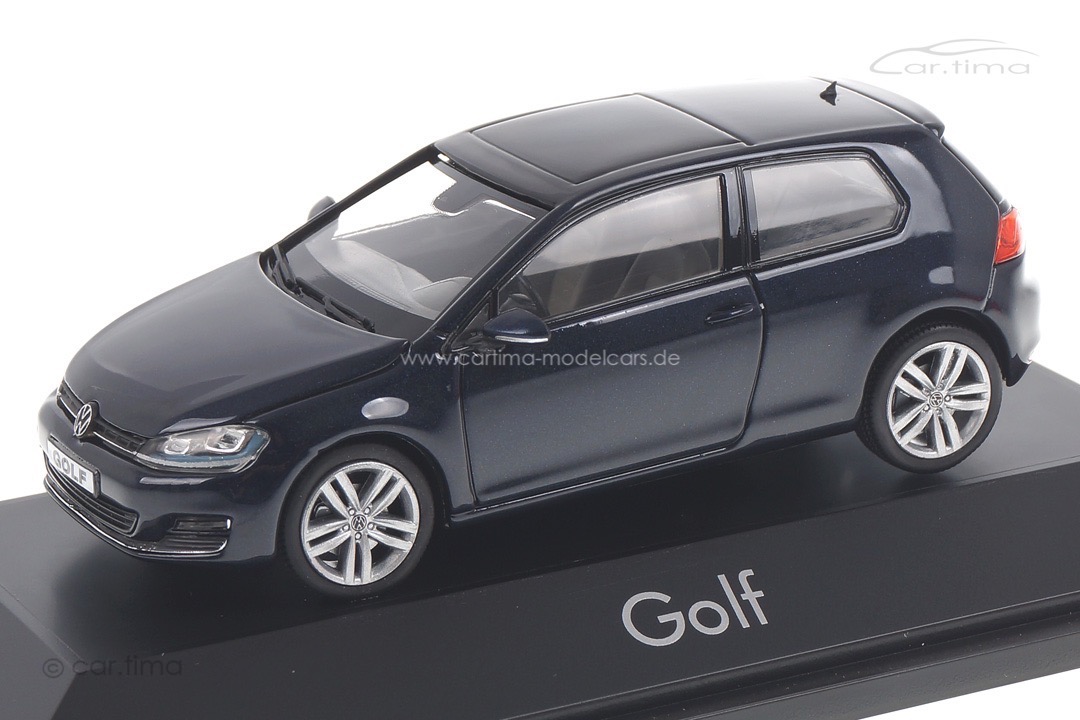 VW Golf VII Nachtblaumet. Herpa 1:43 070706