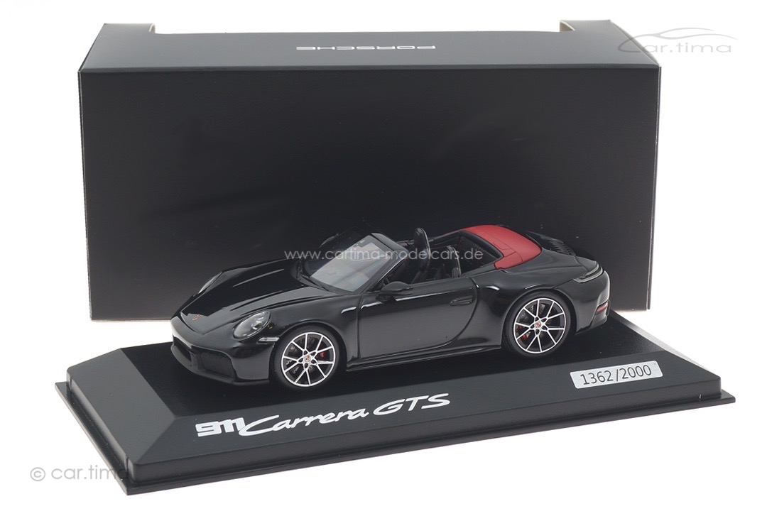 Porsche 911 (992.2) Carrera GTS Cabriolet Schwarz Minichamps 1:43 WAP0200290SCPE