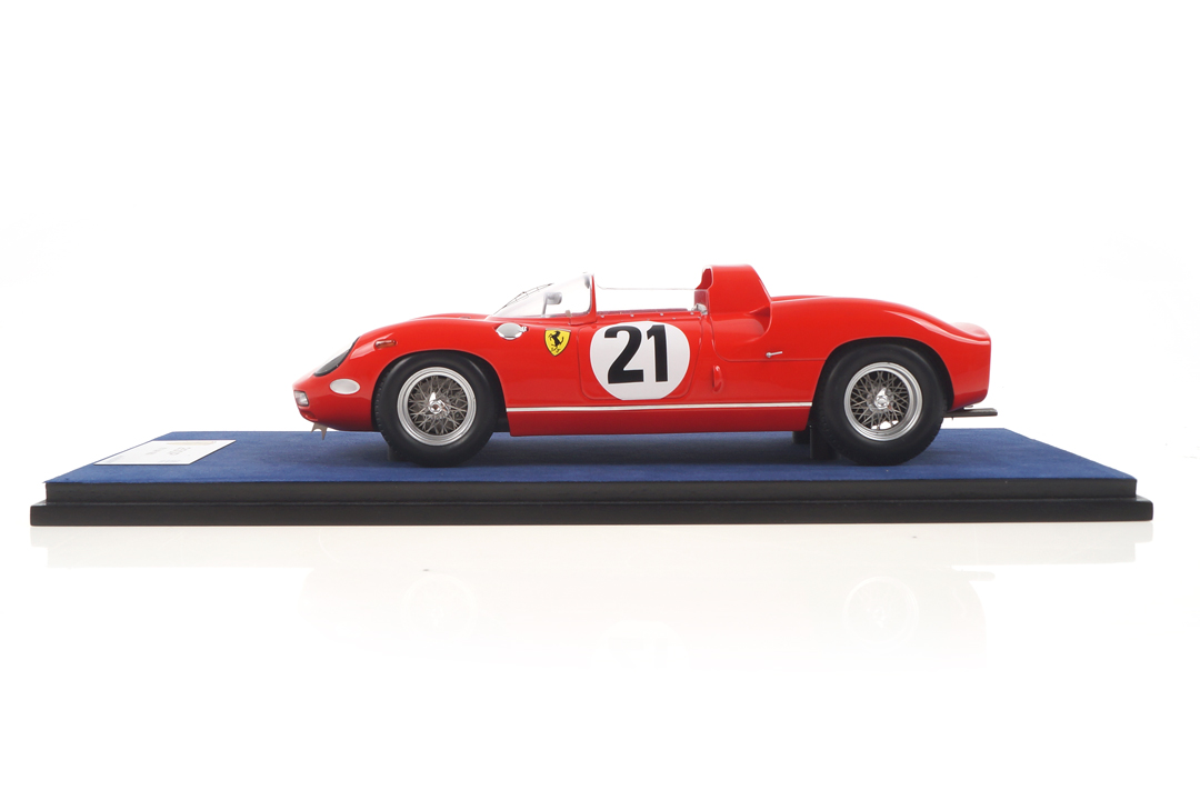 Ferrari 250P Winner 24h Le Mans 1963 Scarfiotti/Bandini LookSmart 1:18 LS18LM06