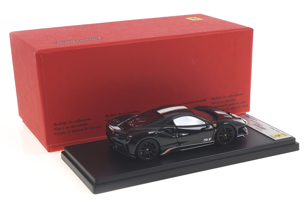 Ferrari 488 Pista Piloti Nero Daytona LookSmart 1:43 LS488PPD Ferrari 488 Pista Piloti Nero Daytona LookSmart 1:43 LS488PPD
