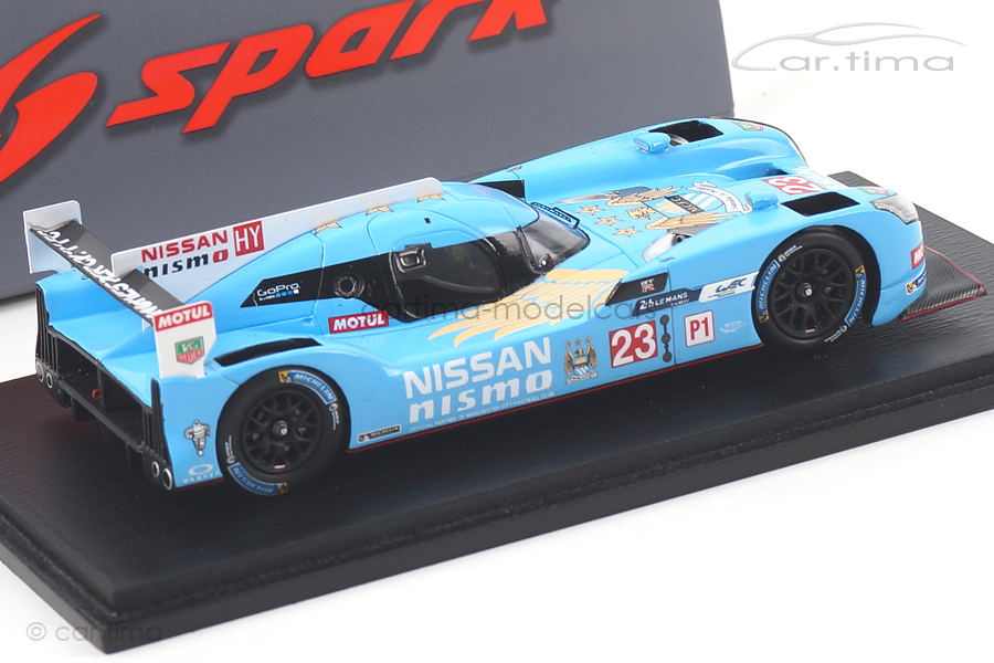 Nissan GT-R LM Nismo Manchester City FC 2015 Spark 1:43 S4561