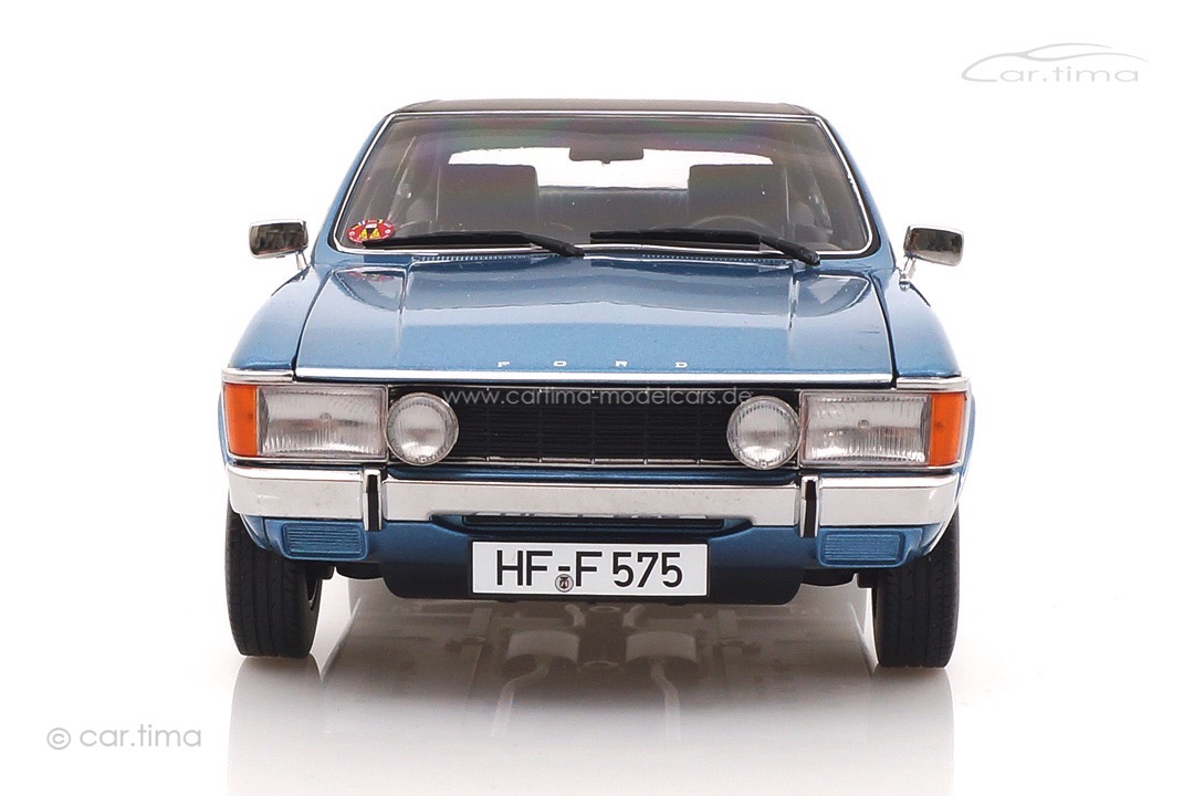 Ford Granada L Coupé 2. Series hellblau met. Touring 1:18 18080002