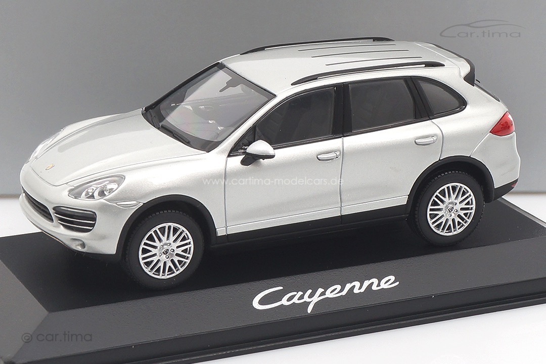 Porsche Cayenne (958) Silber Minichamps 1:43 WAP0200020B