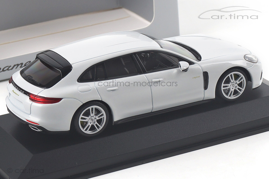 Porsche Panamera Sport Turismo E-Hybrid Weiß Minichamps 1:43 WAP0207620H