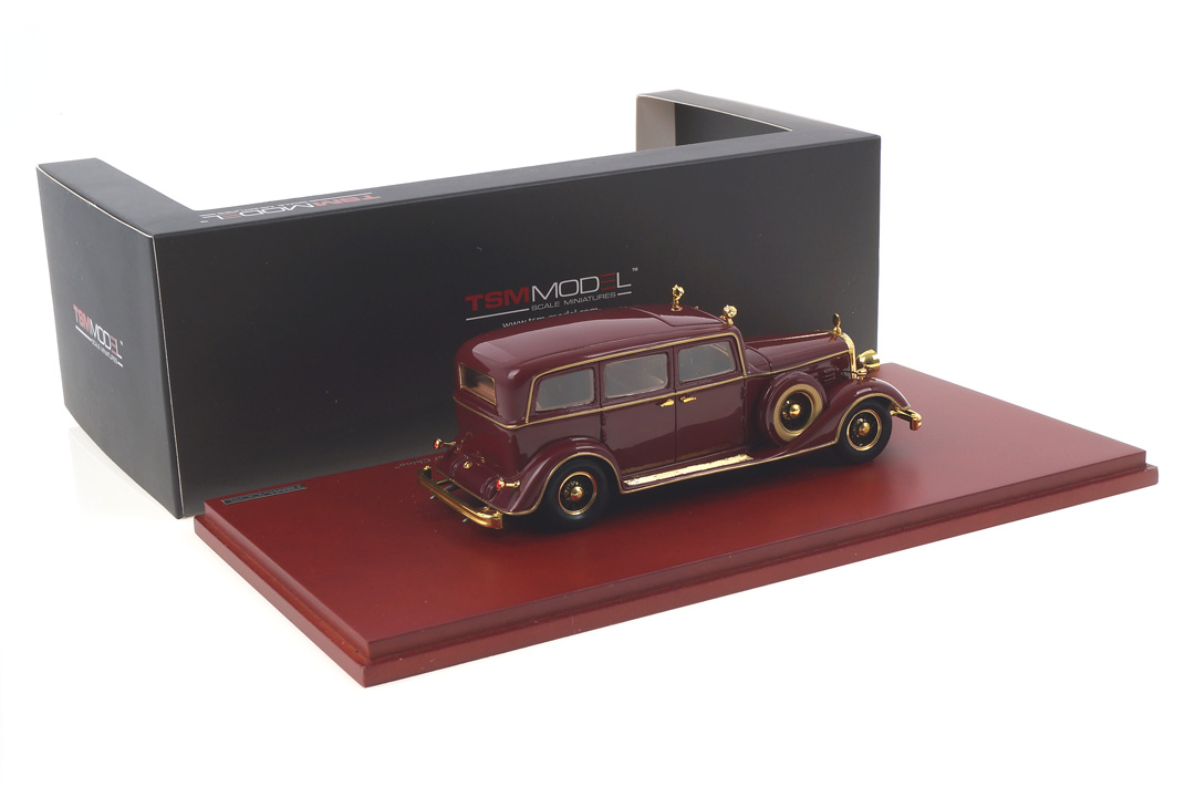 Cadillac Deluxe Tudor Limousine 8C "The Last Emporer of China" TSM 1:43 TSM124312 Cadillac Deluxe Tudor Limousine 8C "The Last Emporer of China" TSM 1:43 TSM124312