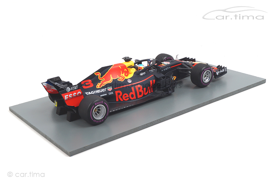 Aston Martin Red Bull Racing RB14 Winner GP Monaco 2018 Daniel Ricciardo Spark 1:18 18S351
