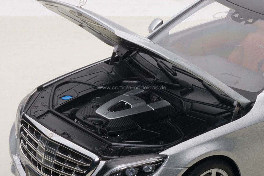 Mercedes-Maybach S-Klasse S600 2015 silber AUTOart 1:18 76292 Mercedes-Maybach S-Klasse S600 2015 silber AUTOart 1:18 76292