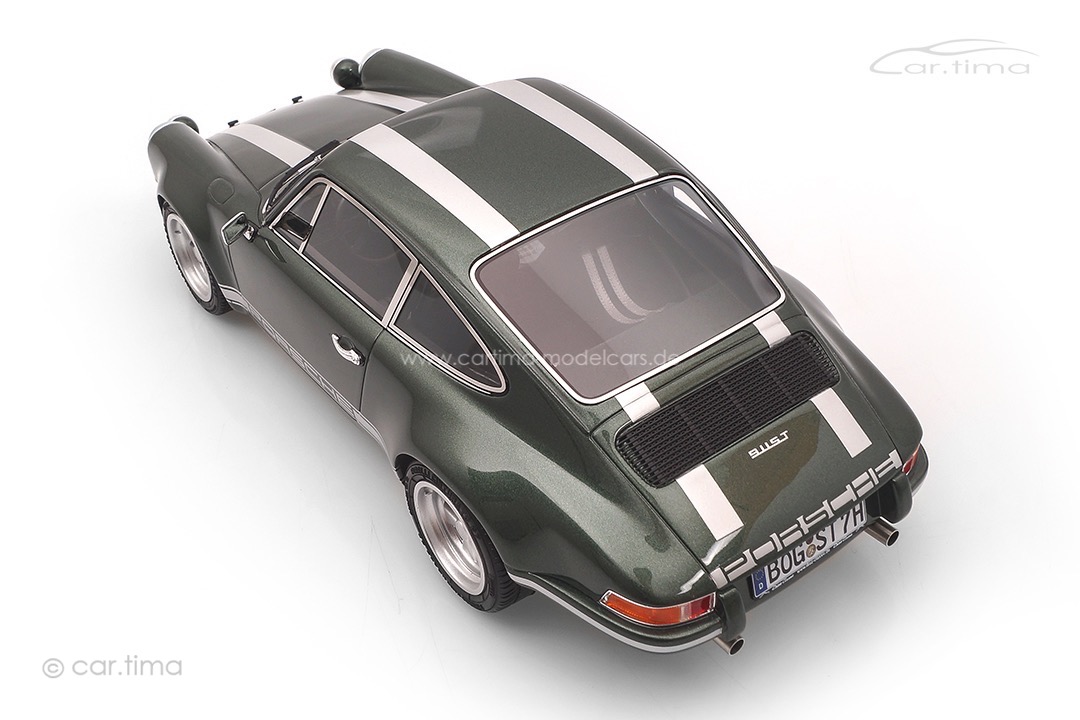 Porsche 911 ST Oakgrün Originalsignatur Walter Röhrl auf Bodenplatte car.tima 1:18