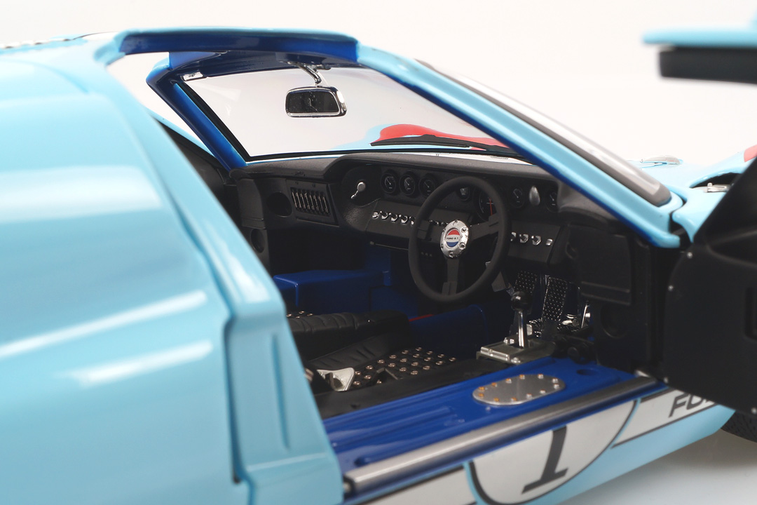 Ford GT40 MKI 2nd 24h Le Mans 1966 Miles/Hulme ACME 1:12 M1201003 Ford GT40 MKI 2nd 24h Le Mans 1966 Miles/Hulme ACME 1:12 M1201003