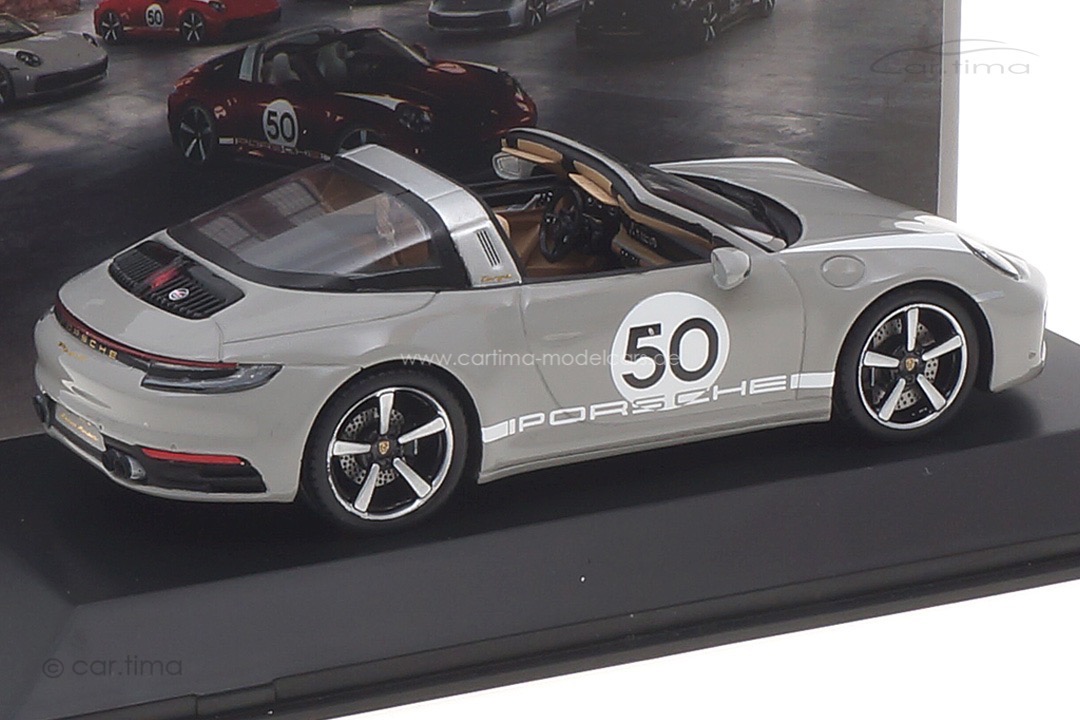 Porsche 911 (992) Targa 4S Heritage Design Kreide Spark 1:43 WAP0209180NM9A Porsche 911 (992) Targa 4S Heritage Design Kreide Spark 1:43 WAP0209180NM9A