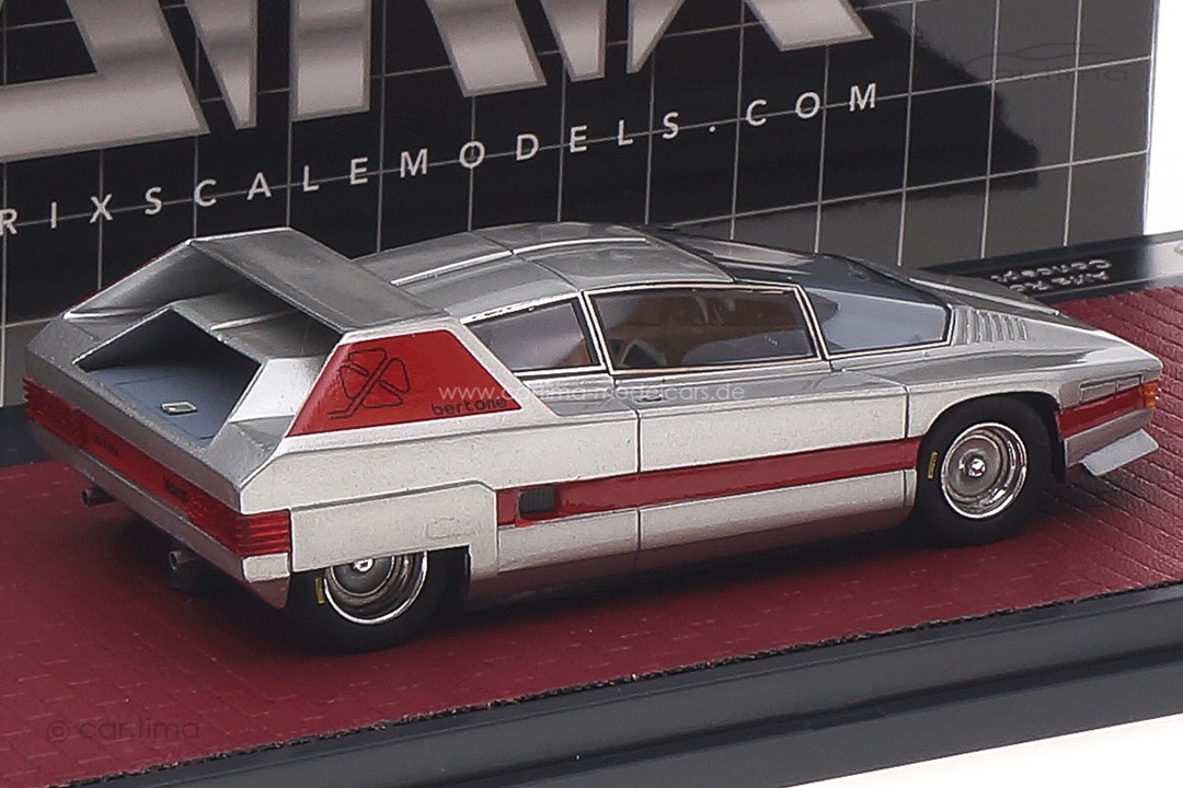 Alfa Romeo Navajo Bertone Concept 1976 silber Matrix 1:43 MX50102-121