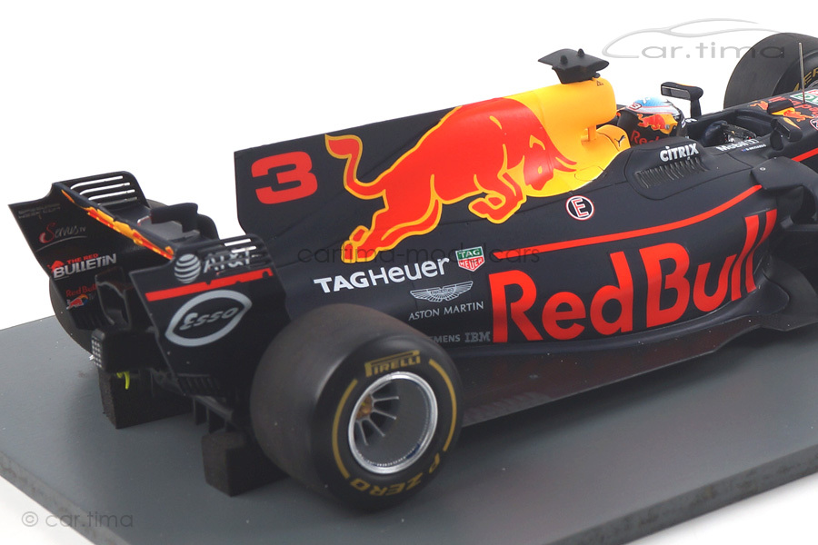 Red Bull Racing RB13 Spanish GP 2017 Daniel Ricciardo Spark 1:18 18S304 Red Bull Racing RB13 Spanish GP 2017 Daniel Ricciardo Spark 1:18 18S304