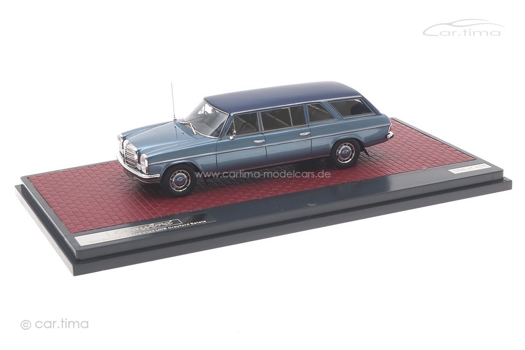 Mercedes-Benz W114 LWB Crayford Estate 1971 blau met. Matrix 1:43 MX51302-212