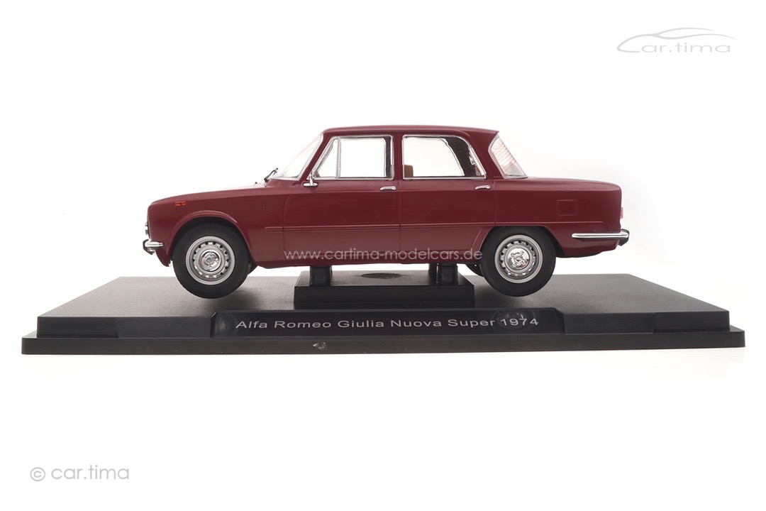 Alfa Romeo Giulia Nuova Super dunkelrot MCG 1:18 MCG18308 Alfa Romeo Giulia Nuova Super dunkelrot MCG 1:18 MCG18308