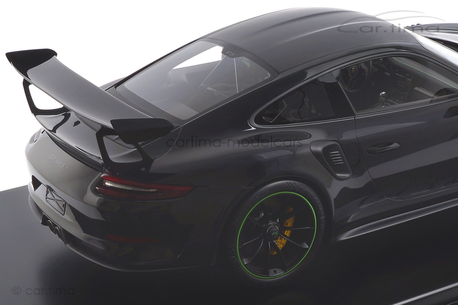 Porsche 911 (991 II) GT3 RS Schwarz 1 of 1 Spark 1:8 Porsche 911 (991 II) GT3 RS Schwarz 1 of 1 Spark 1:8