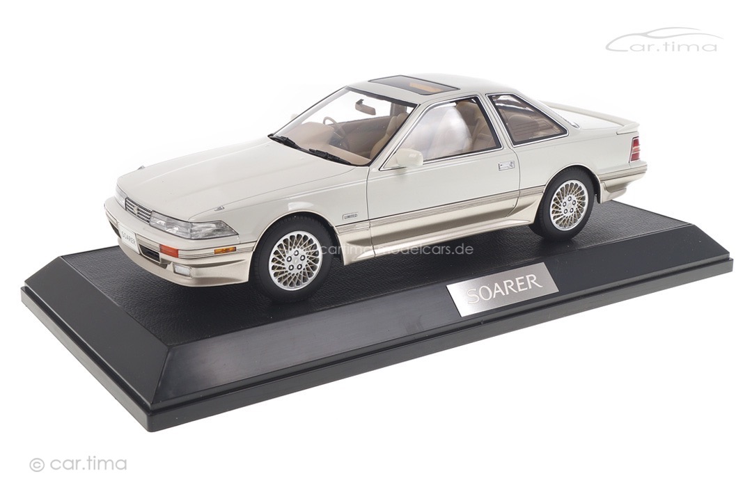 Toyota Soarer 2.0 GT-Twin Turbo L 1990 (GZ20) Crystal white Hobby Japan 1:18 HJ1801FWS