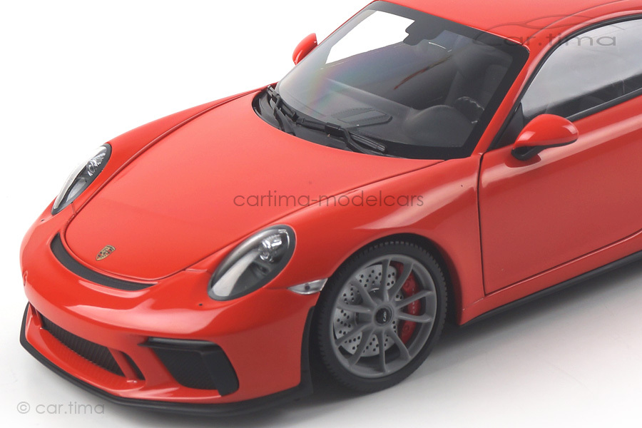 Porsche 911 (991 II) GT3 lavaorange Minichamps 1:18 110067022 Porsche 911 (991 II) GT3 lavaorange Minichamps 1:18 110067022
