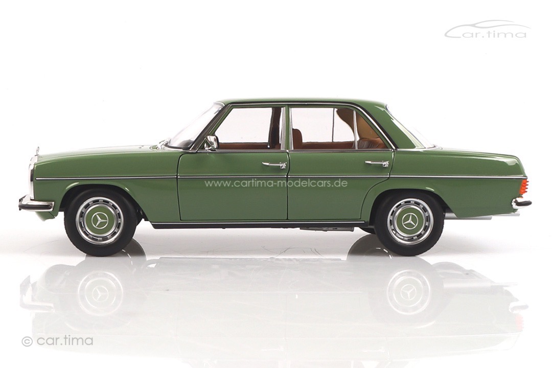 Mercedes-Benz 200 W114 /8 grün Norev 1:18 183774 Mercedes-Benz 200 W114 /8 grün Norev 1:18 183774