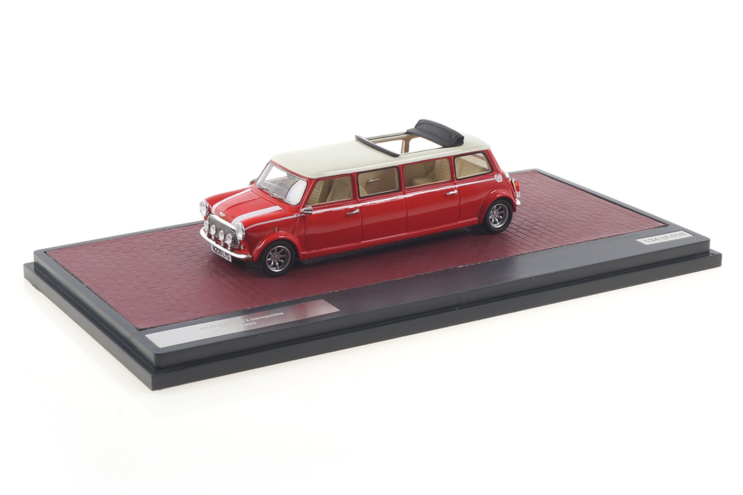 Mini Cooper Limousine weiß/rot Matrix 1:43 MX30110-031 Mini Cooper Limousine weiß/rot Matrix 1:43 MX30110-031