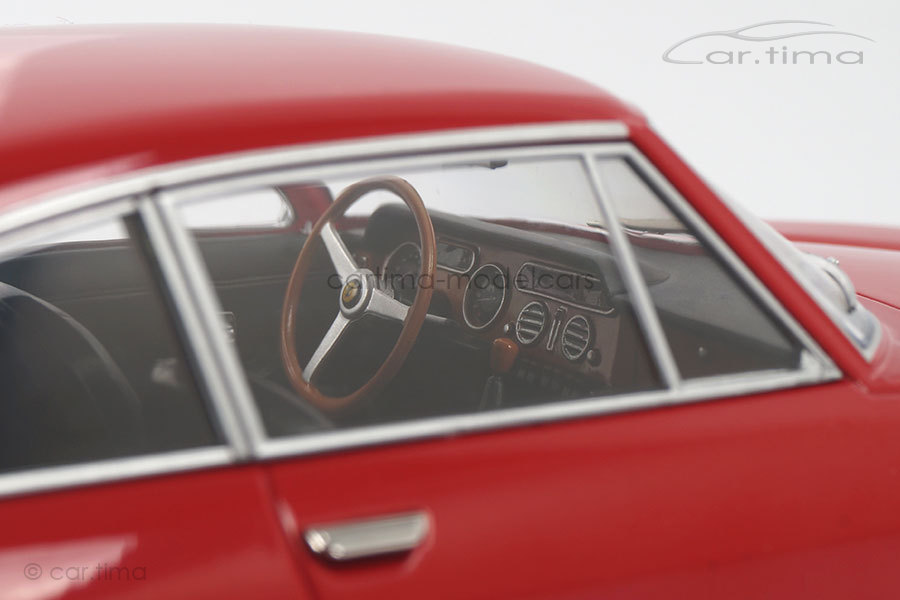 Ferrari 330 GT 2+2 rot KK Scale 1:18 KKDC180421
