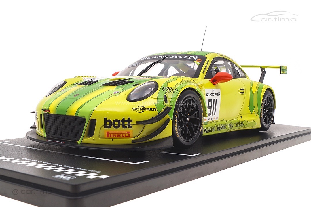 Porsche 911 (991 II) GT3 R Blancpain GT 2018 Makowiecki/Dumas/Werner 1:18 IXO Models Porsche 911 (991 II) GT3 R Blancpain GT 2018 Makowiecki/Dumas/Werner 1:18 IXO Models