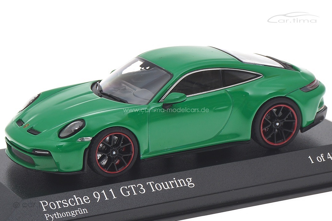 Minichamps 1:43 Porsche 911 (992) GT3 Touring 2021 vert python / noir jantes 410069602 modèle