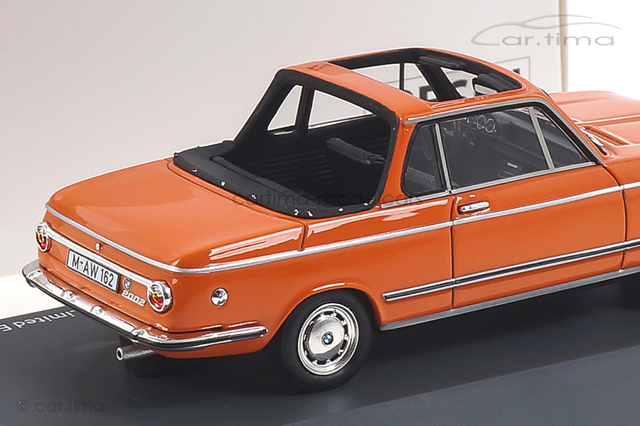 BMW 2002 Baur Cabrio orange Schuco 1:43 450908600 BMW 2002 Baur Cabrio orange Schuco 1:43 450908600
