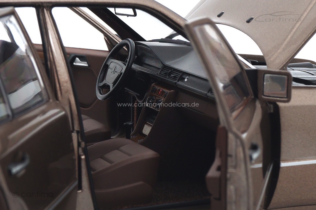 Mercedes-Benz 500 E W124 Impala met. Norev 1:18 183954