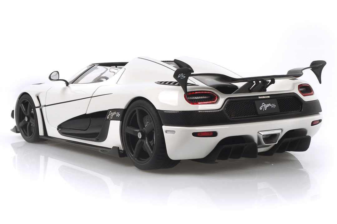 Koenigsegg Agera RS white/black AUTOart 1:18 79021 Koenigsegg Agera RS white/black AUTOart 1:18 79021