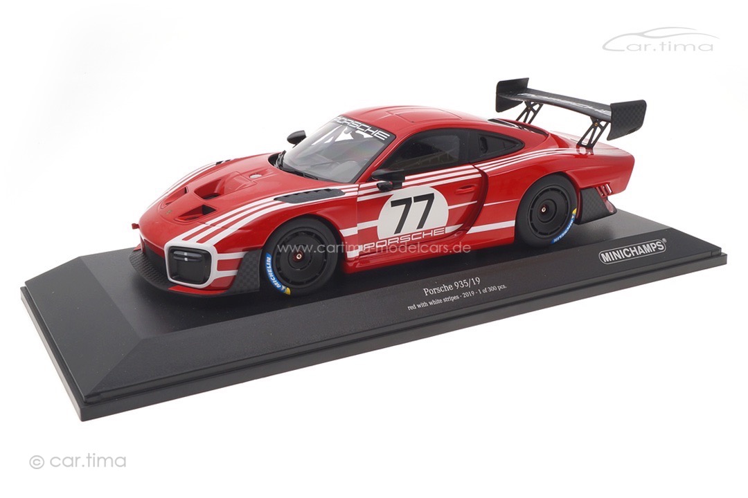 Porsche 935/19 Salzburg Design Minichamps 1:18 155067577 Porsche 935/19 Salzburg Design Minichamps 1:18 155067577