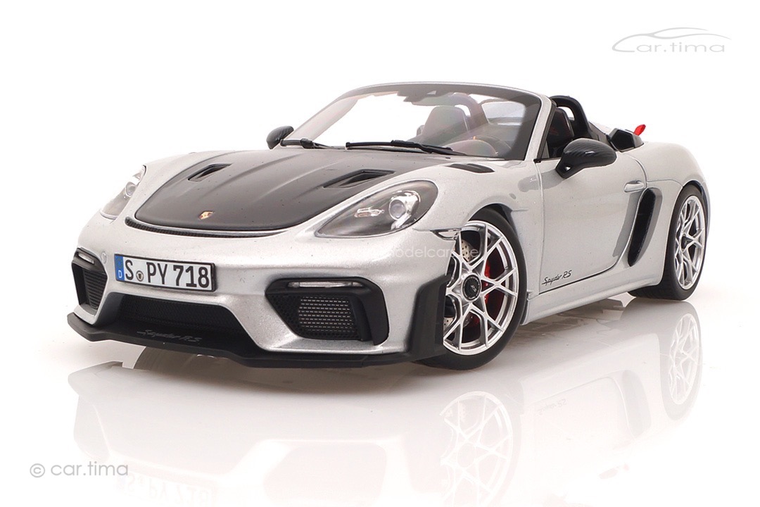 Porsche 718 Spyder RS Weissach Package GT-Silber met. Norev 1:18 187270 Porsche 718 Spyder RS Weissach Package GT-Silber met. Norev 1:18 187270
