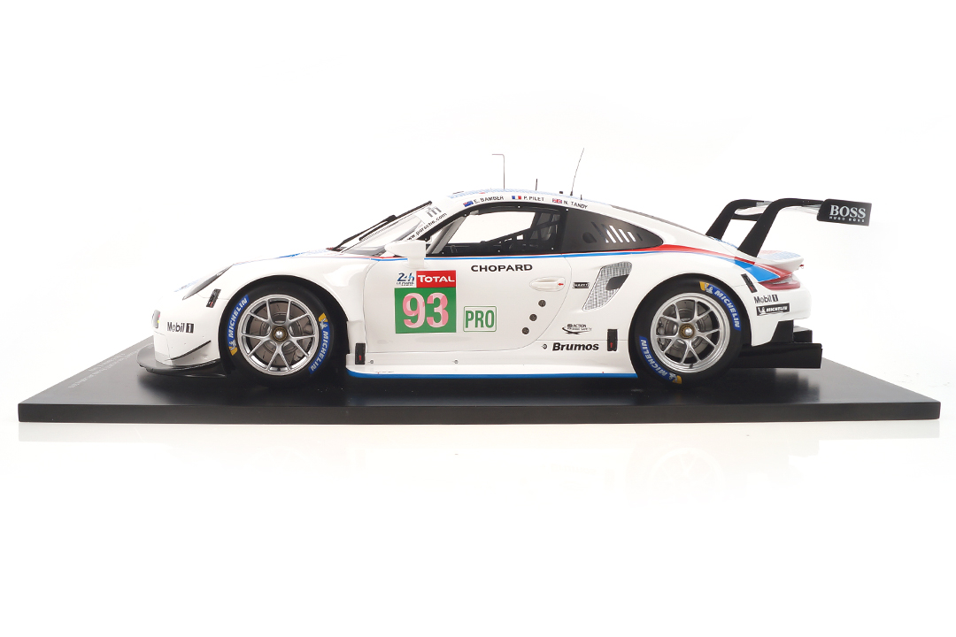 Porsche 911 RSR 24h Le Mans 2019 Bamber/Pilet/Tandy Spark 1:12 12S020 Porsche 911 RSR 24h Le Mans 2019 Bamber/Pilet/Tandy Spark 1:12 12S020