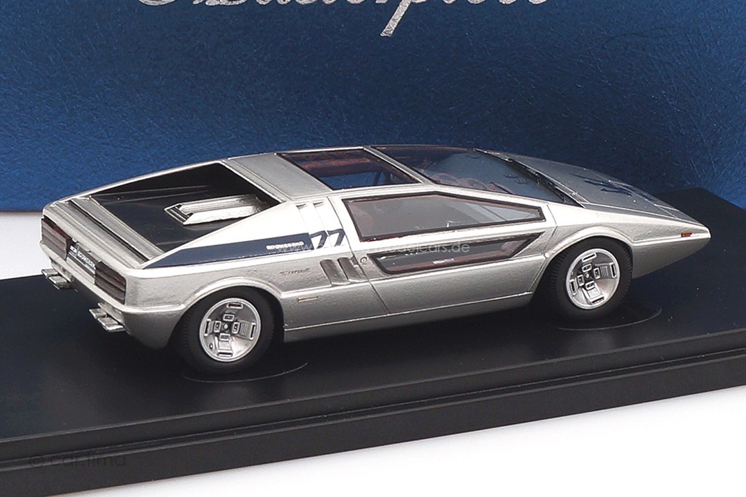 Maserati Boomerang Showcar 1971 silber autocult 1:43 90370
