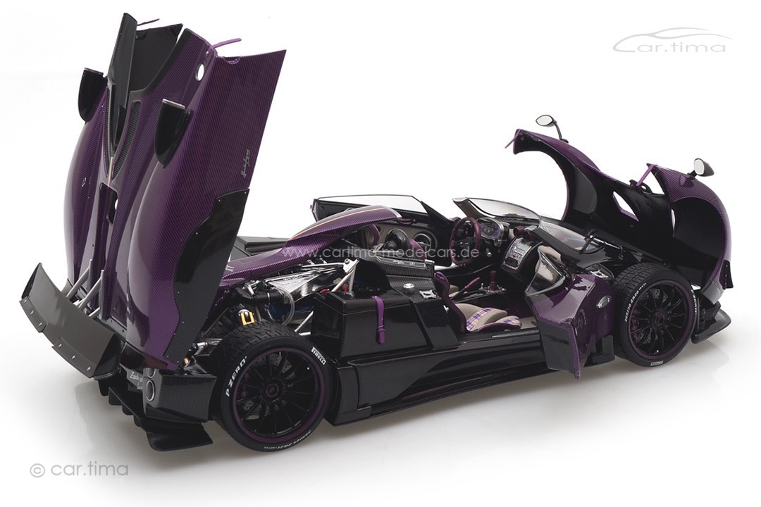 Pagani Zonda HP Barchetta Carbon purple LCD 1:18 LCD18009-PU Pagani Zonda HP Barchetta Carbon purple LCD 1:18 LCD18009-PU
