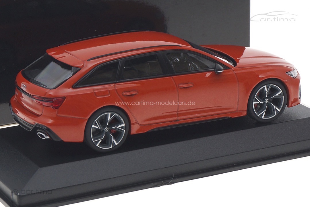 Audi RS6 Avant 2019 korallenorange met. Minichamps 1:43 410018014
